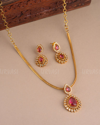 Gold-Toned Floral Tear-Drop Pendant Necklace  1475