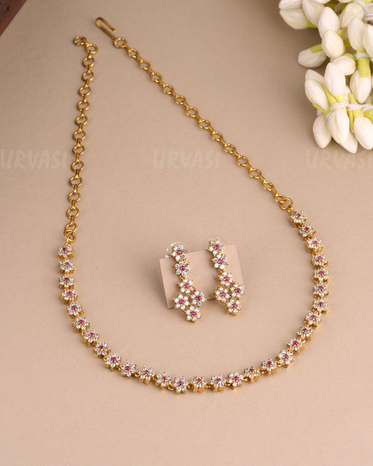 Gold-Toned Star-Designed Necklace 1468