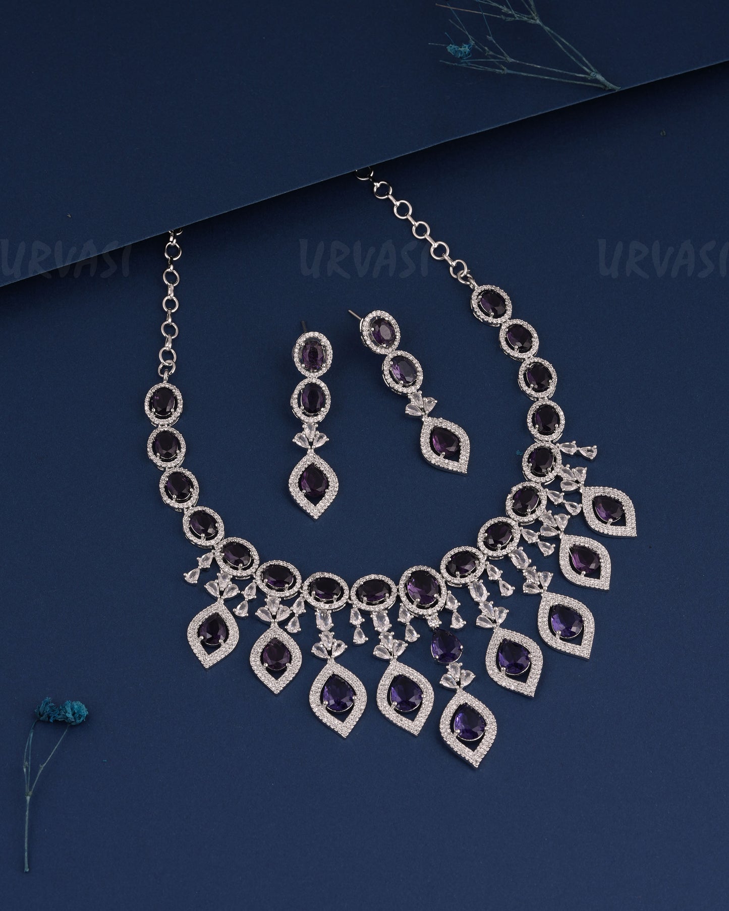 Rhodium Polish Leaf-Designed Hanging AD Necklace 1494
