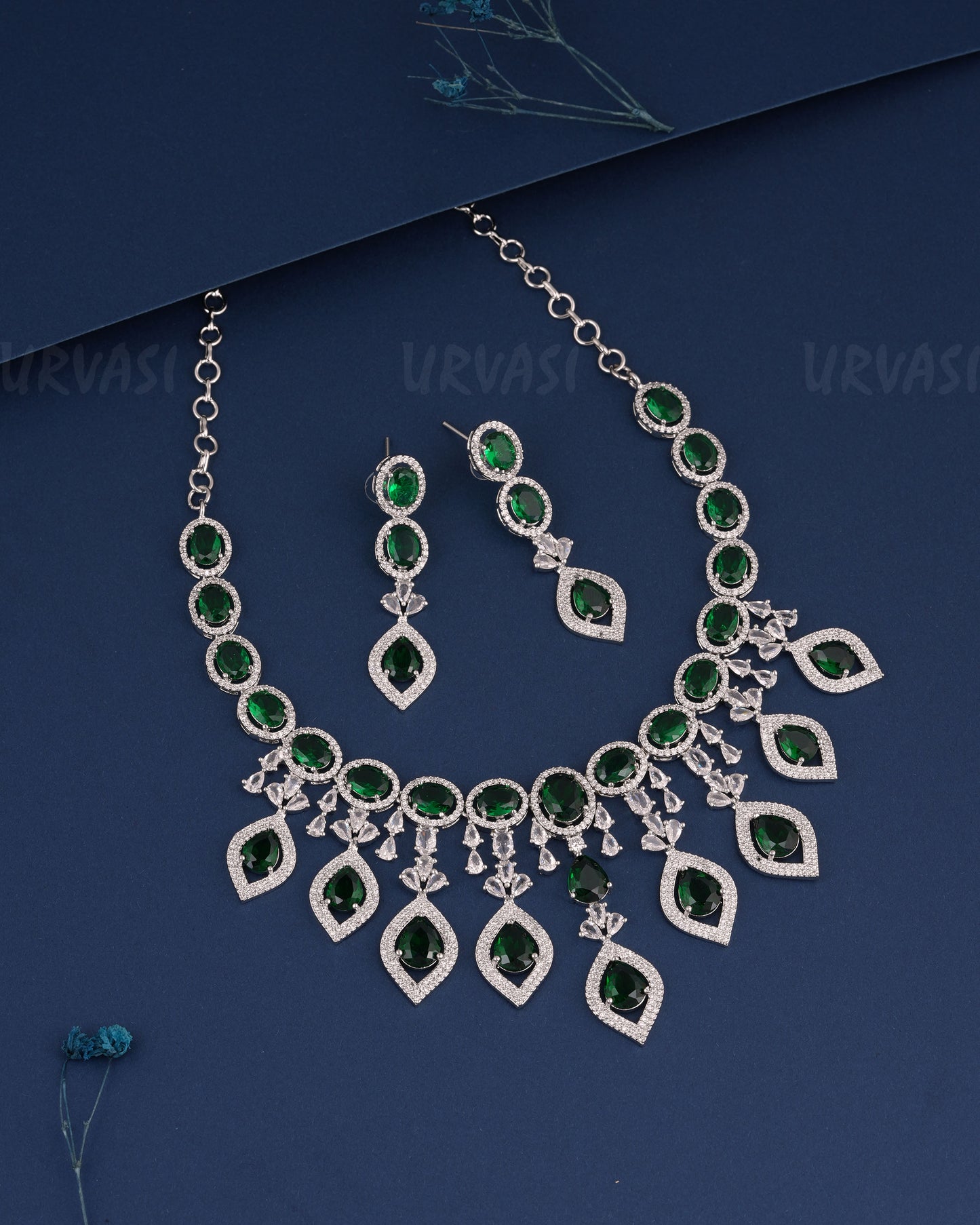 Rhodium Polish Leaf-Designed Hanging AD Necklace 1494