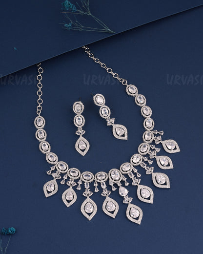 Rhodium Polish Leaf-Designed Hanging AD Necklace 1494