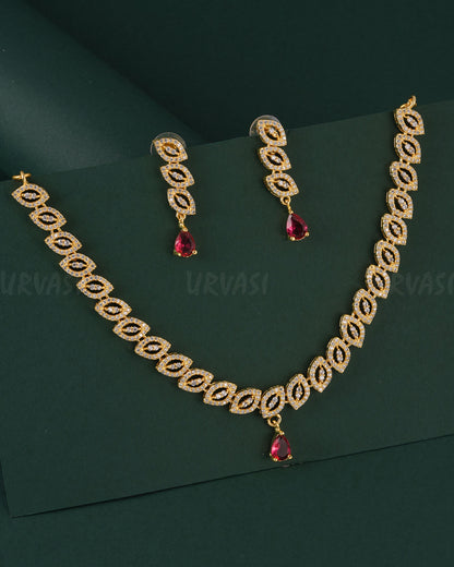 Gold-Toned Leaf Designed AD Necklace 1544