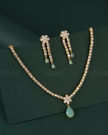 Gold-Toned Floral Pendant AD Necklace 1537