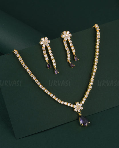 Gold-Toned Floral Pendant AD Necklace 1537