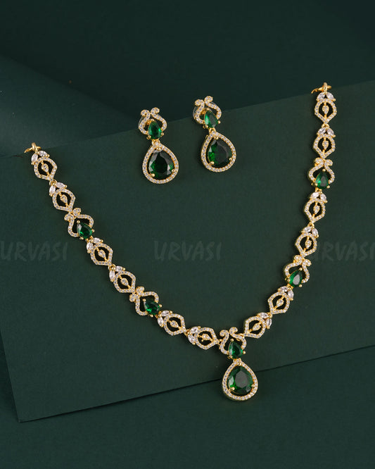 Gold-Toned Floral Tear-Drop Pendant Necklace 1543