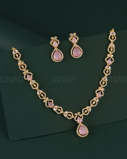 Gold-Toned Floral Tear-Drop Pendant Necklace 1543