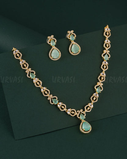Gold-Toned Floral Tear-Drop Pendant Necklace 1543