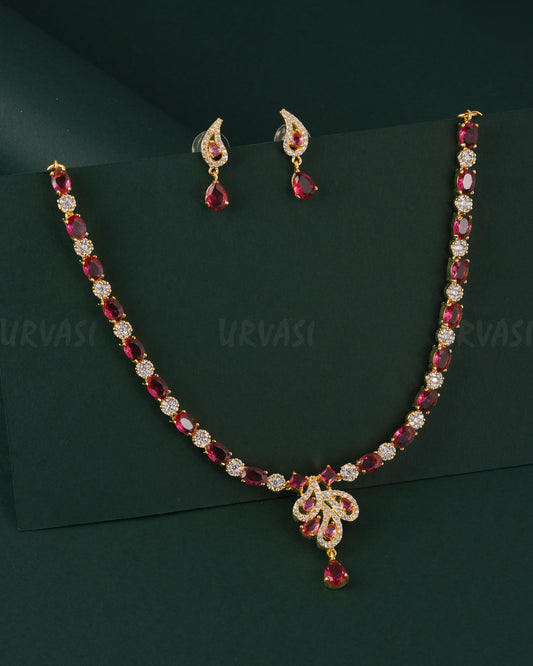 Gold-Toned Floral Pear-drop Designed AD Necklace 1538