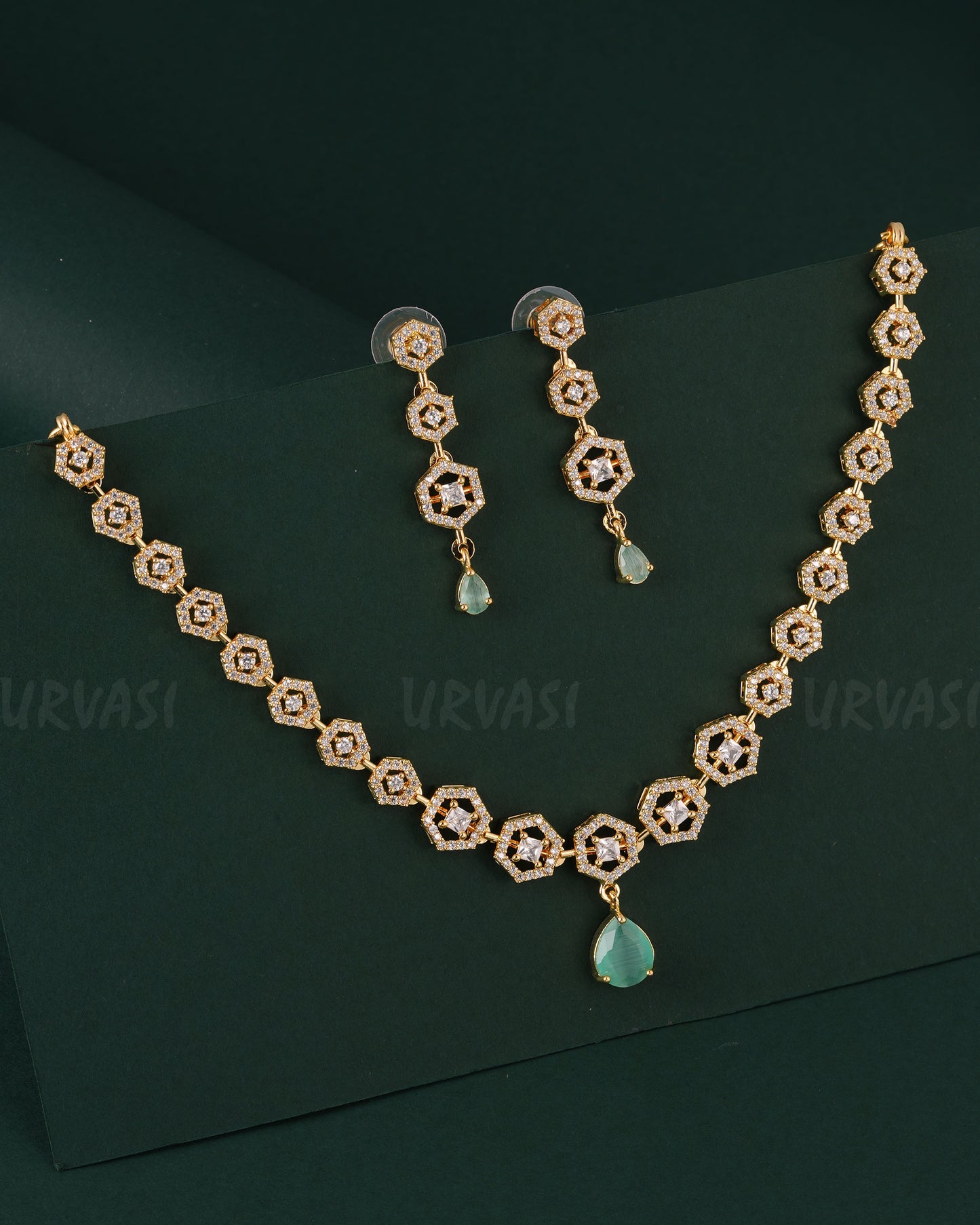 Gold-Toned Floral Stone-Studded AD Necklace 1535