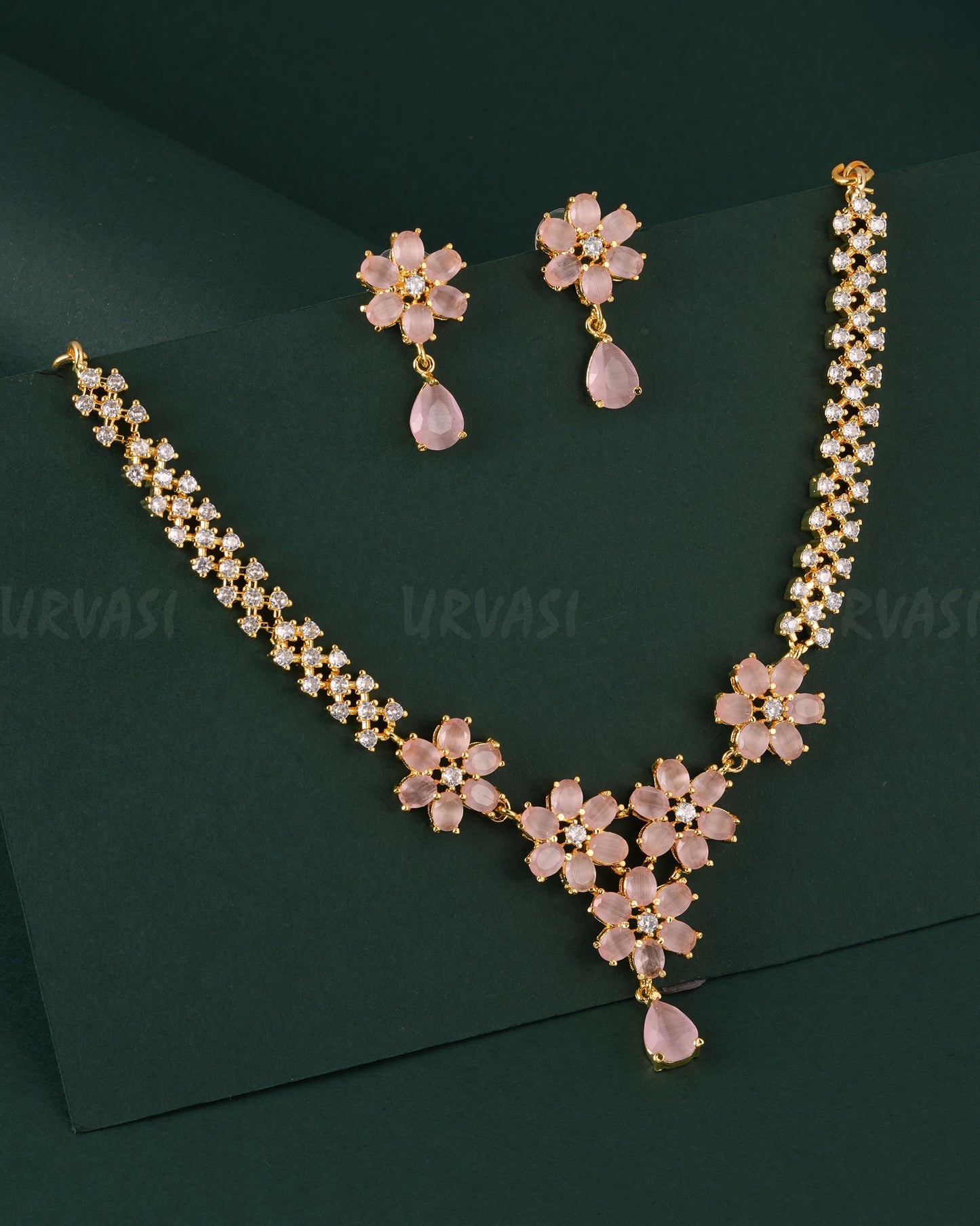 Gold-Polish Floral Pendant AD Necklace 1542