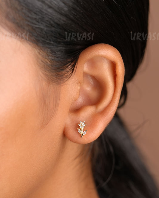 Minimal Floral Designed Earrings ER 337