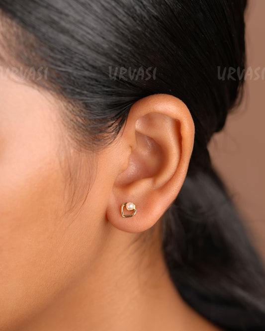 Minimal Pearl Stud Earrings ER 326