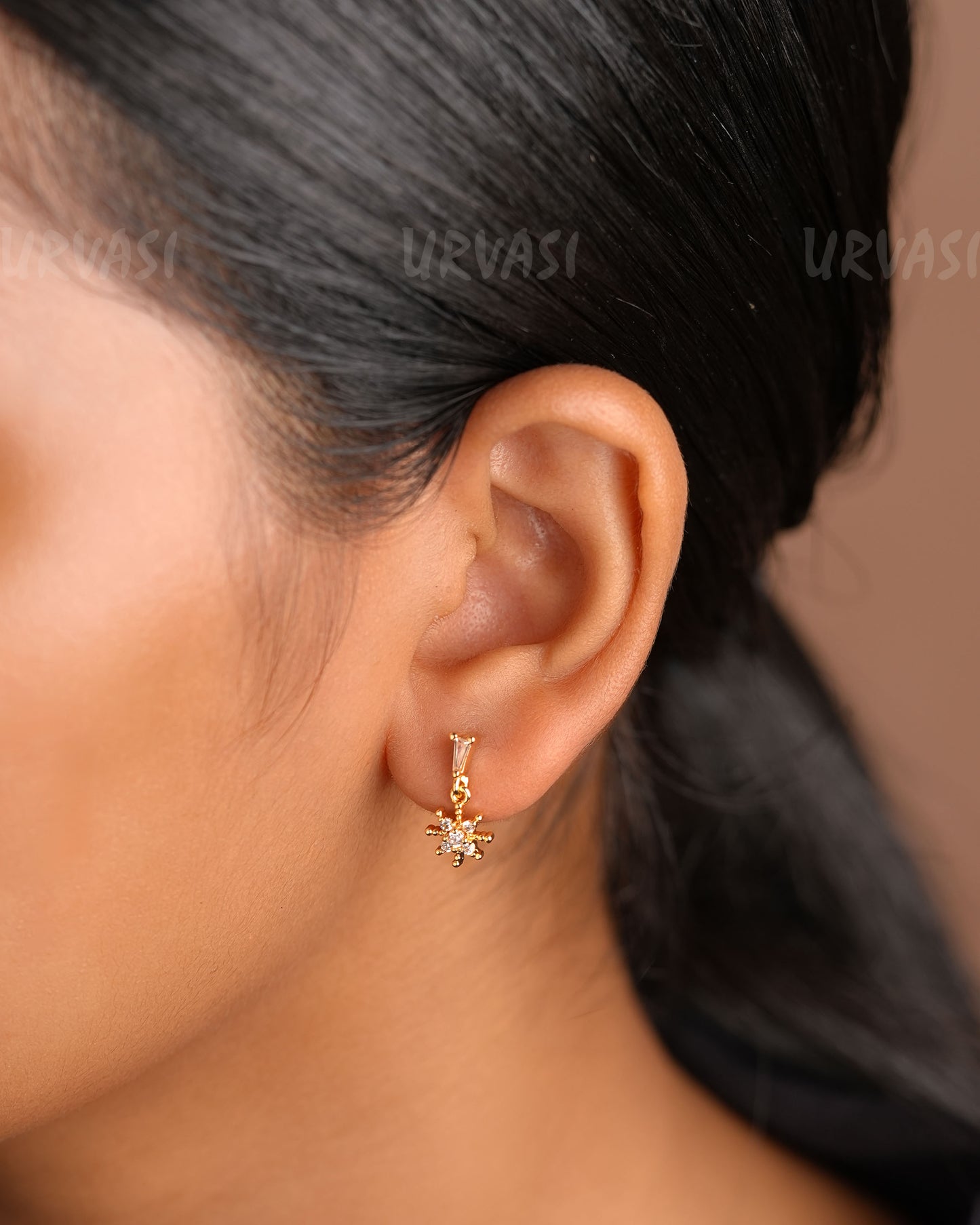Minimal Floral Hanging Earrings ER 674