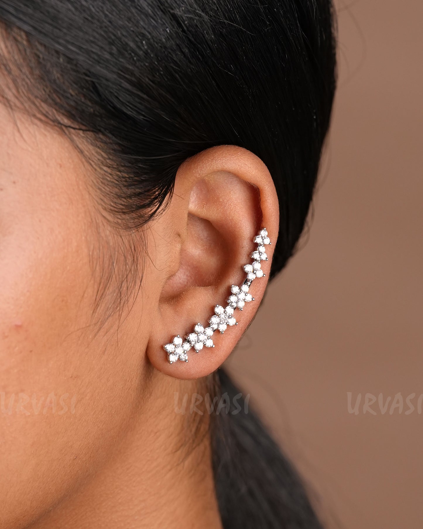 Star-Designed AD Ear-Cuff Earrings ER 918
