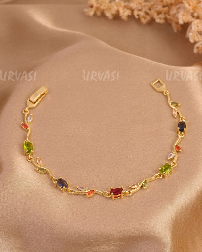 Mehendi Polish Trendy Tulips Leaf Designed AD Bracelets BR 148