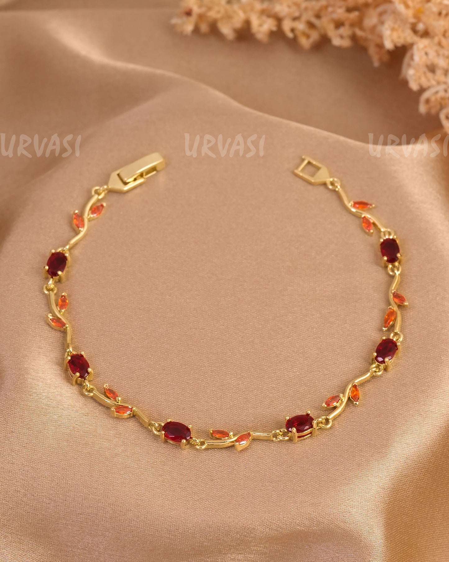 Mehendi Polish Trendy Tulips Leaf Designed AD Bracelets BR 148