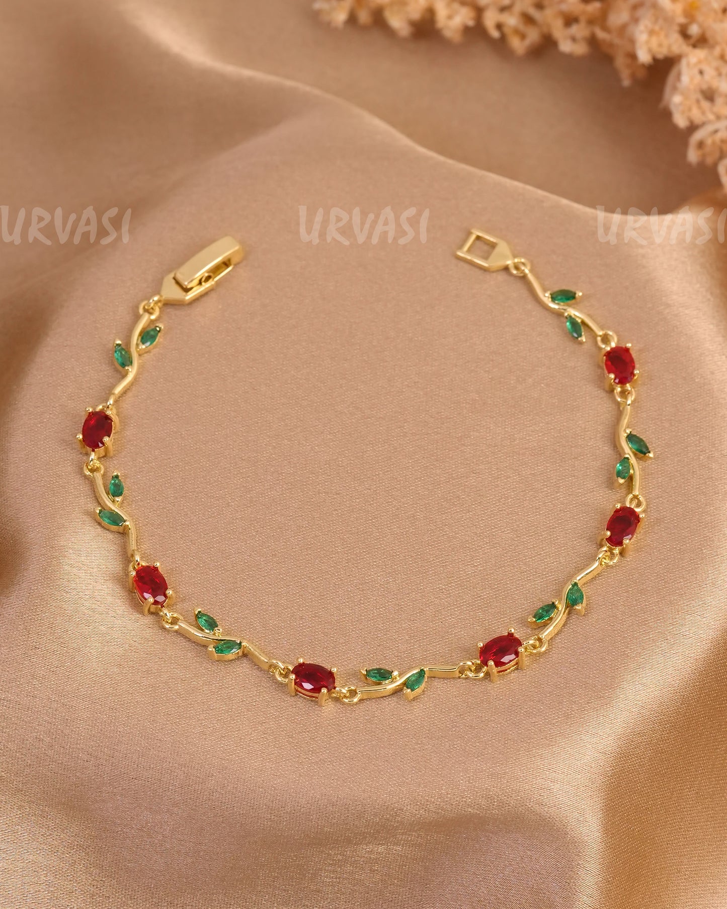 Mehendi Polish Trendy Tulips Leaf Designed AD Bracelets BR 148