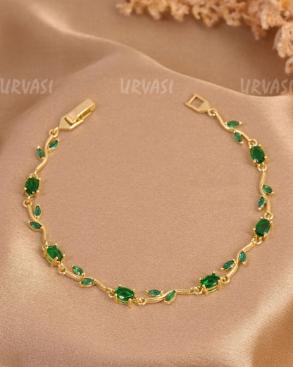 Mehendi Polish Trendy Tulips Leaf Designed AD Bracelets BR 148