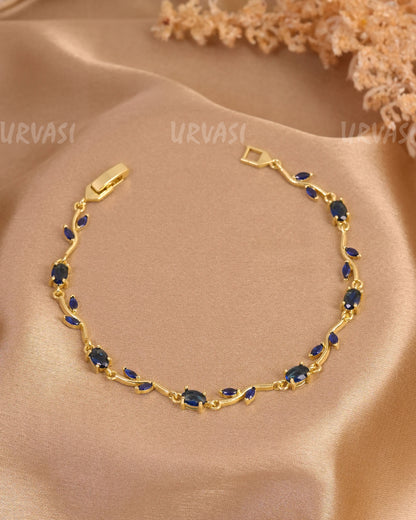 Mehendi Polish Trendy Tulips Leaf Designed AD Bracelets BR 148