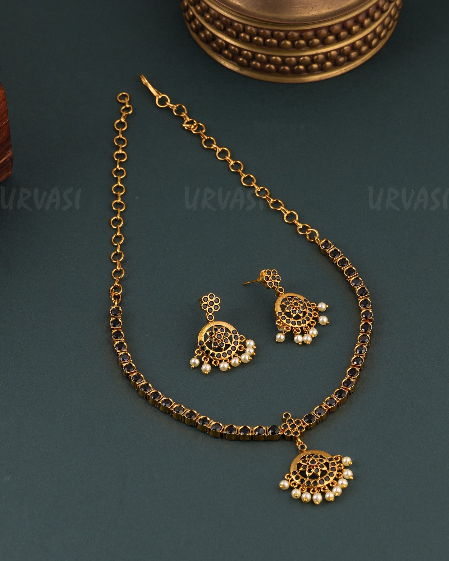 Gold-Toned Floral Attigai Necklace 1668