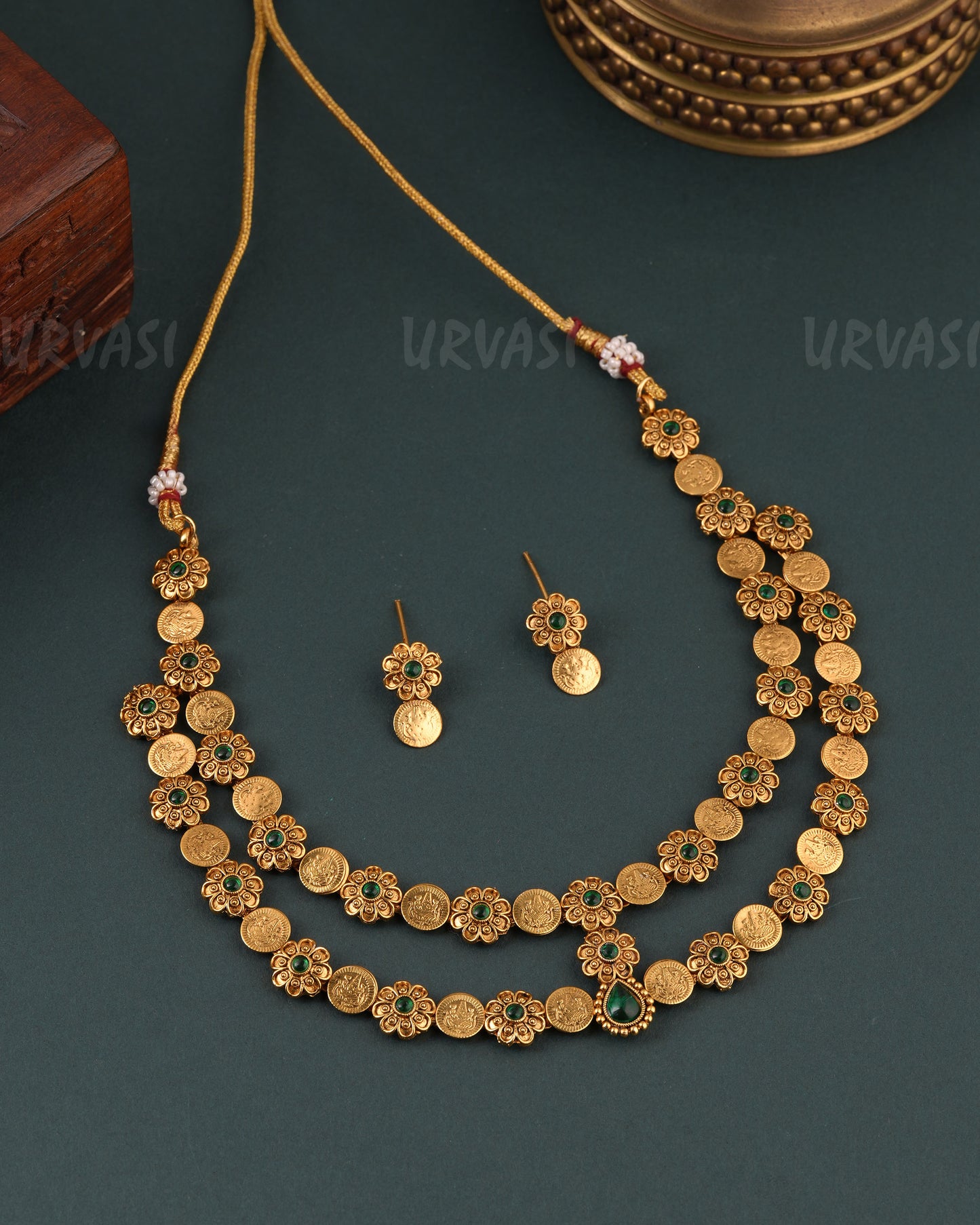 Gold-Toned Two-Layer Floral Kaasu Necklace 1641