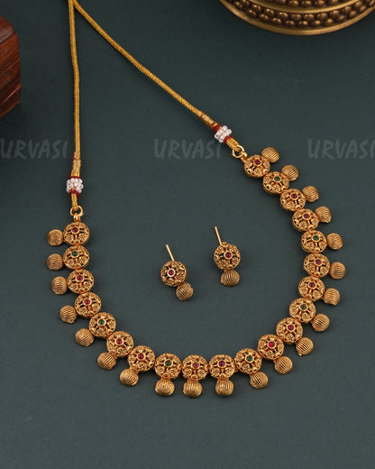 Gold -Toned Floral Designed Necklace 1646