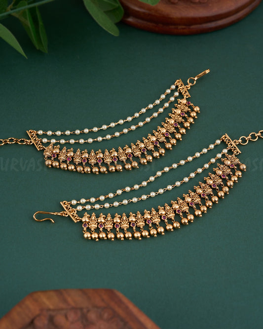 Ear Chain 31