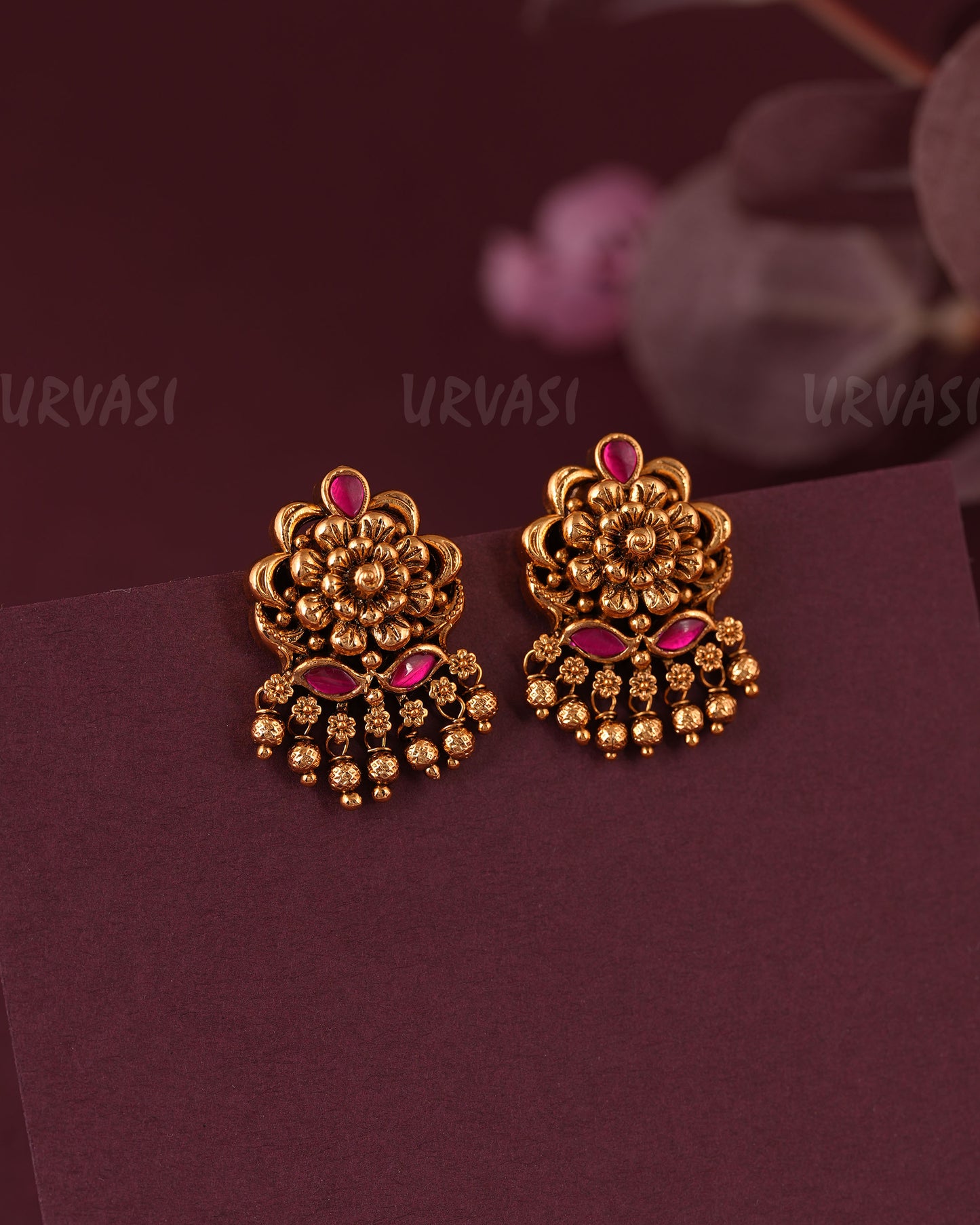 Gold-Floral Antique Kemp Stud Earring ER 1053