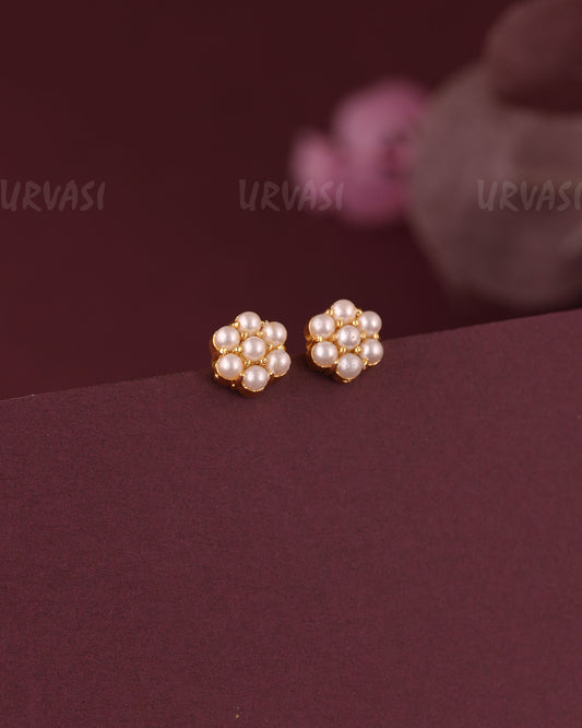 Gold-Floral Pearl Stud Earring ER 1092
