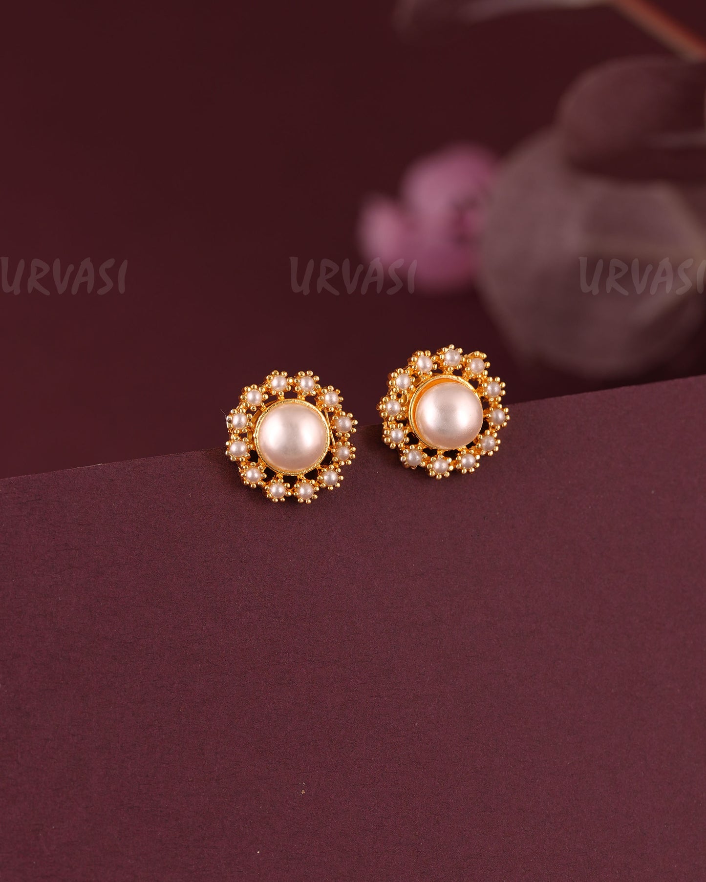 Gold-Floral Cluster Stud Earring ER 1085