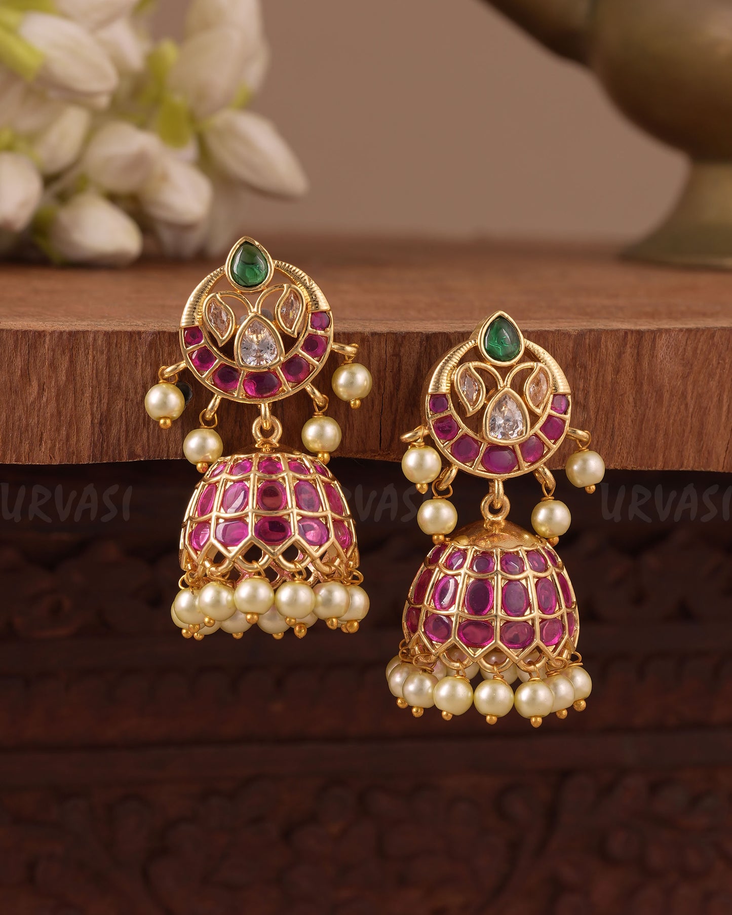 Gold-Toned Kundan Jhumka Erring ER  1064