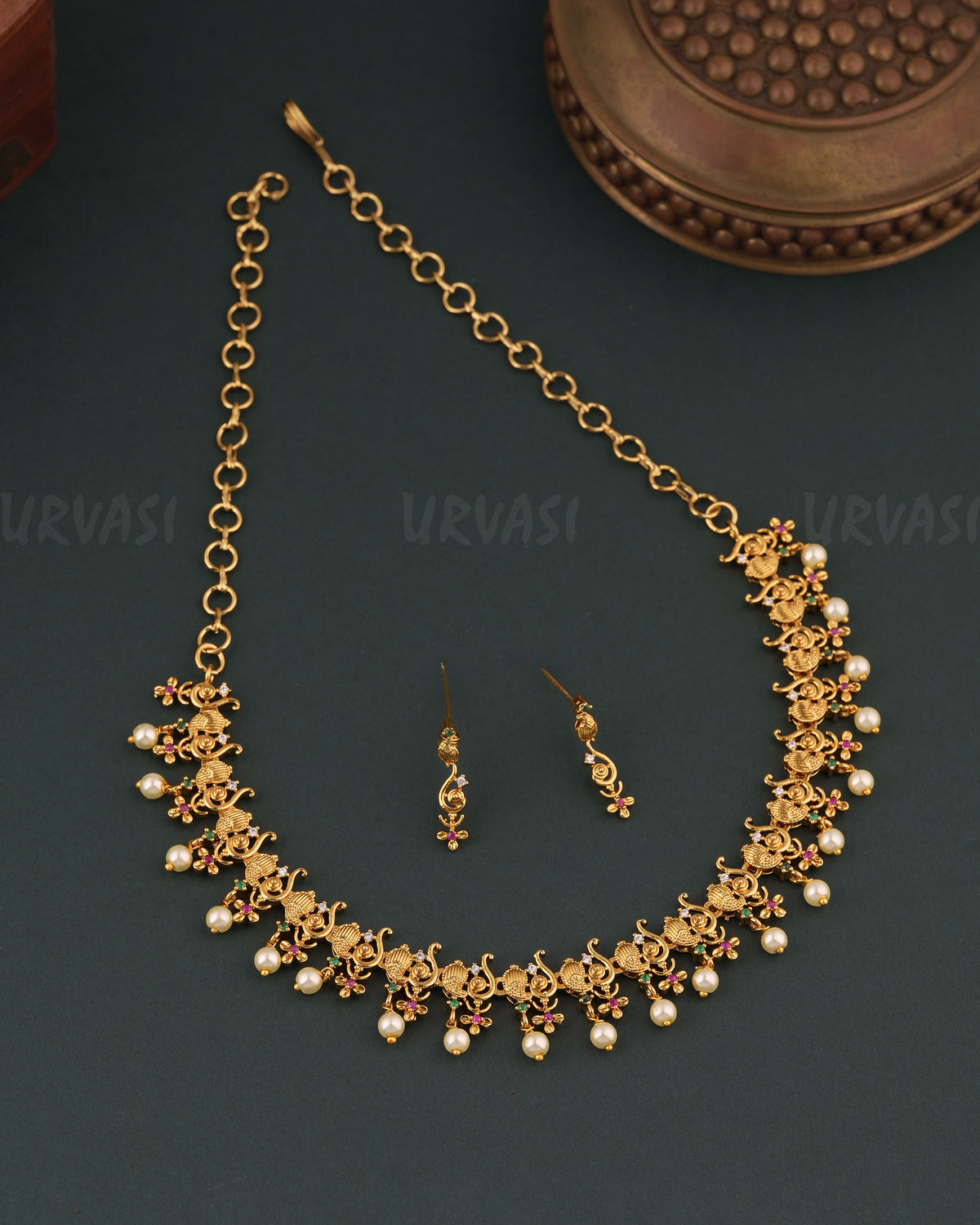 Gold-Toned Floral  Peacock Choker Necklace 1780