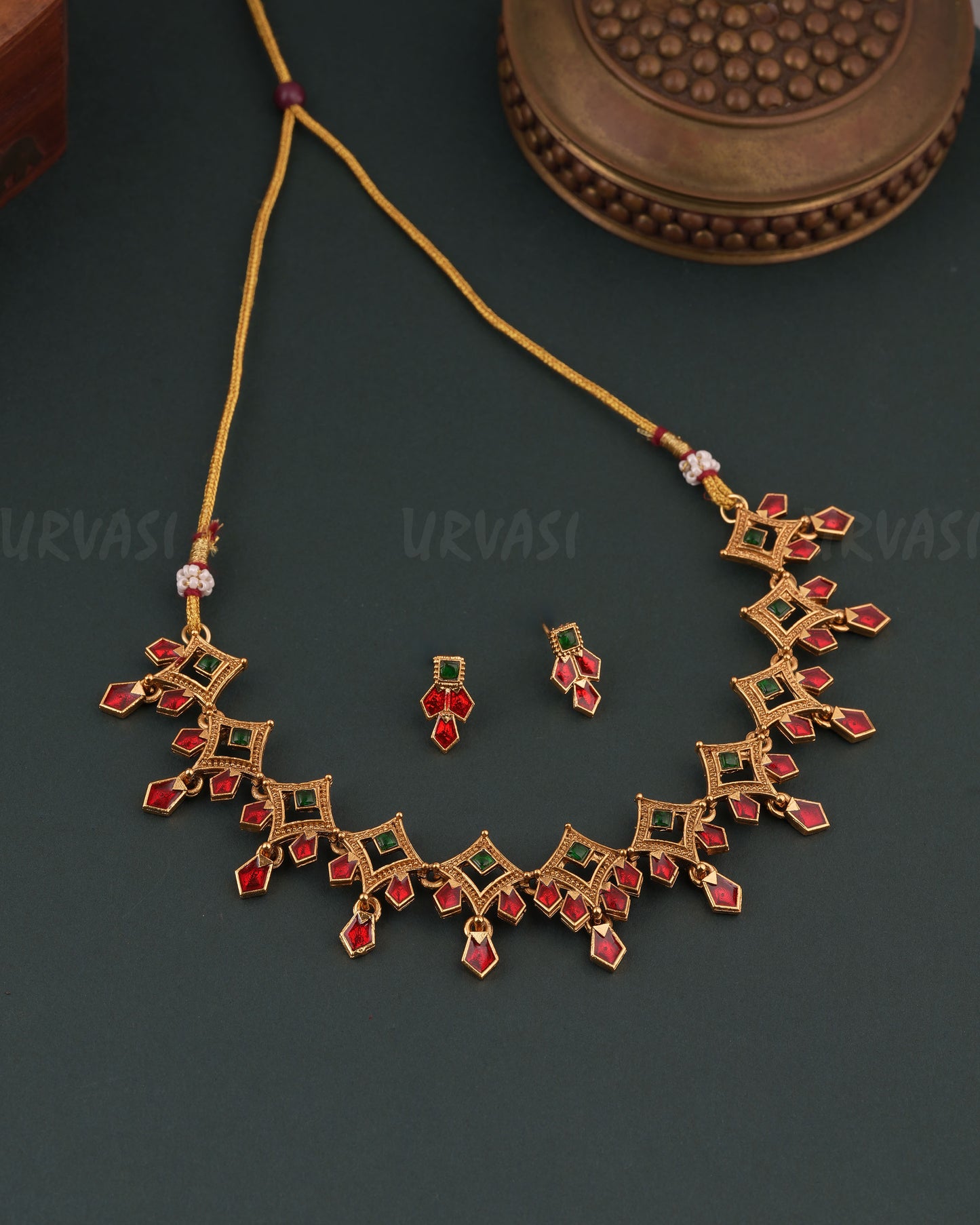 Gold-Toned Traditional Palakka Necklace 1777