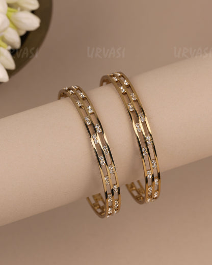 Mehendi-Polish Cluster-Set Bangles (Set Of Two) BA 475