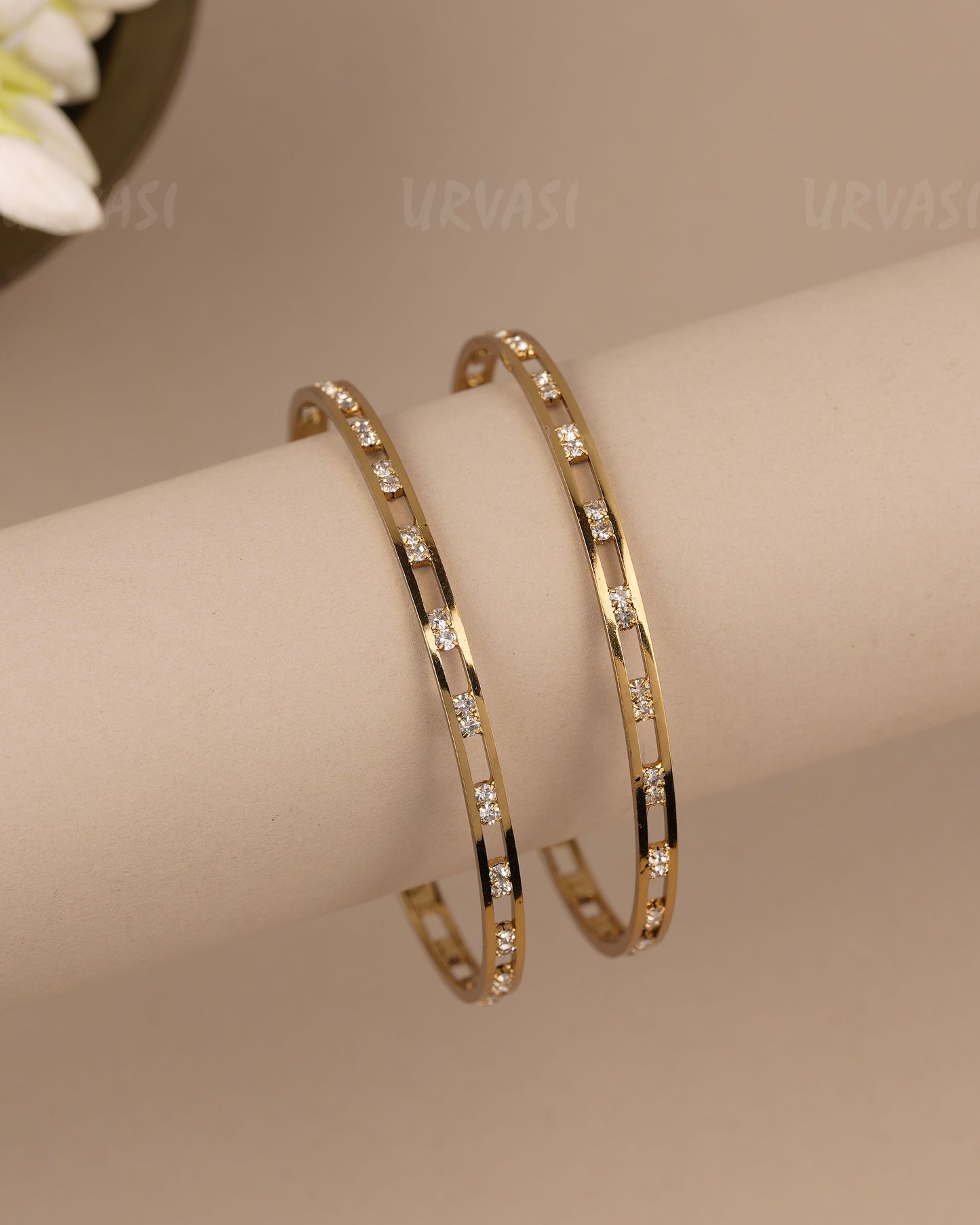 Mehendi-Polish  Cluster-Set  Bangles (Set of Two) BA 474