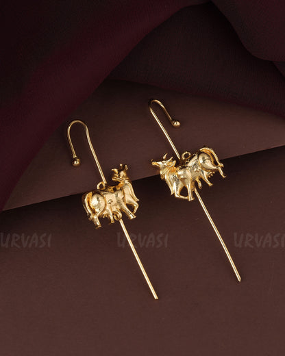 Gold-Toned Nandi Ear-Cuff Earring ER 1195