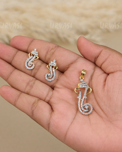 Gold-Toned Pearl Heart Pendant Set PN 05