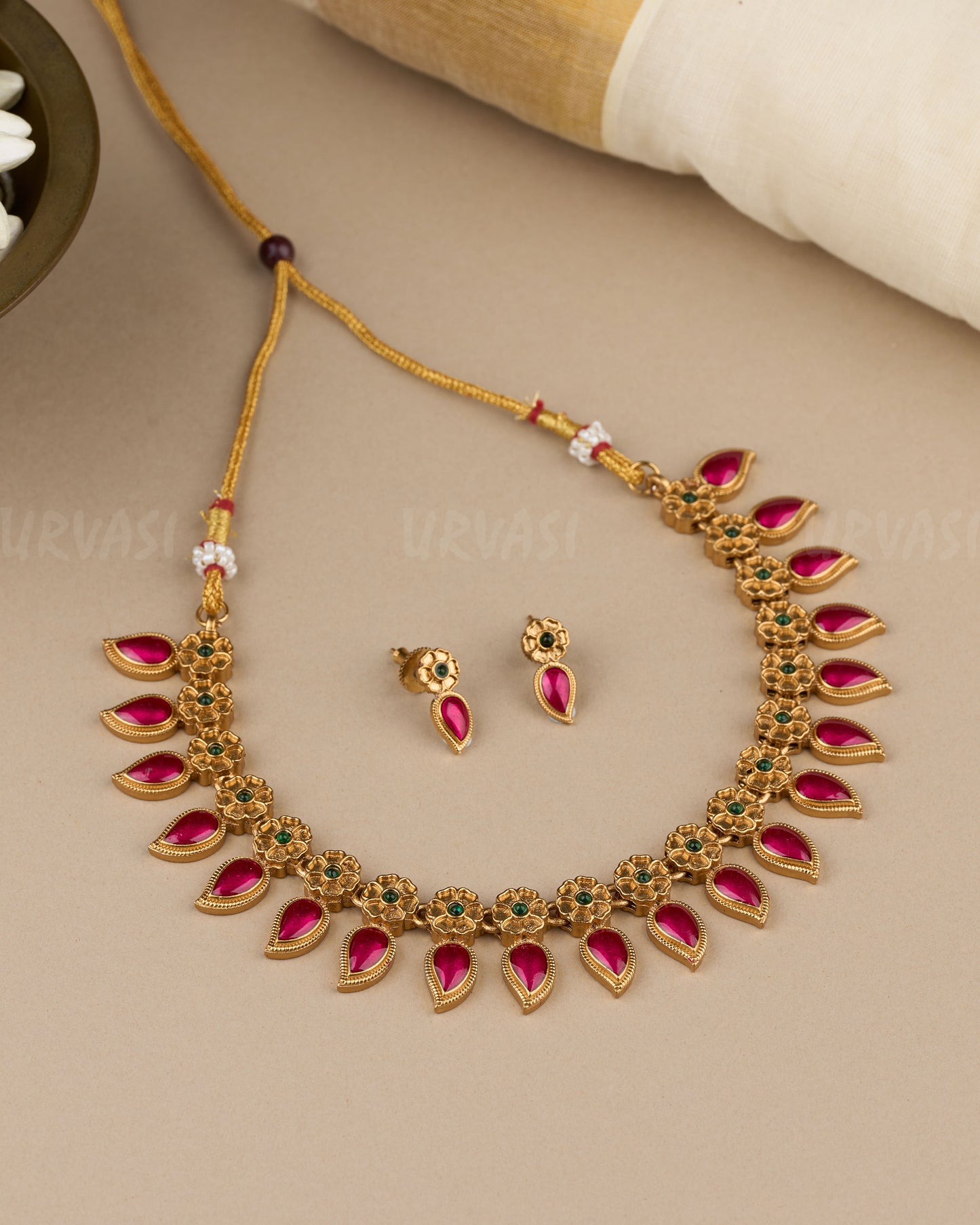 Gold-Toned Floral Mango Choker Necklace 1841