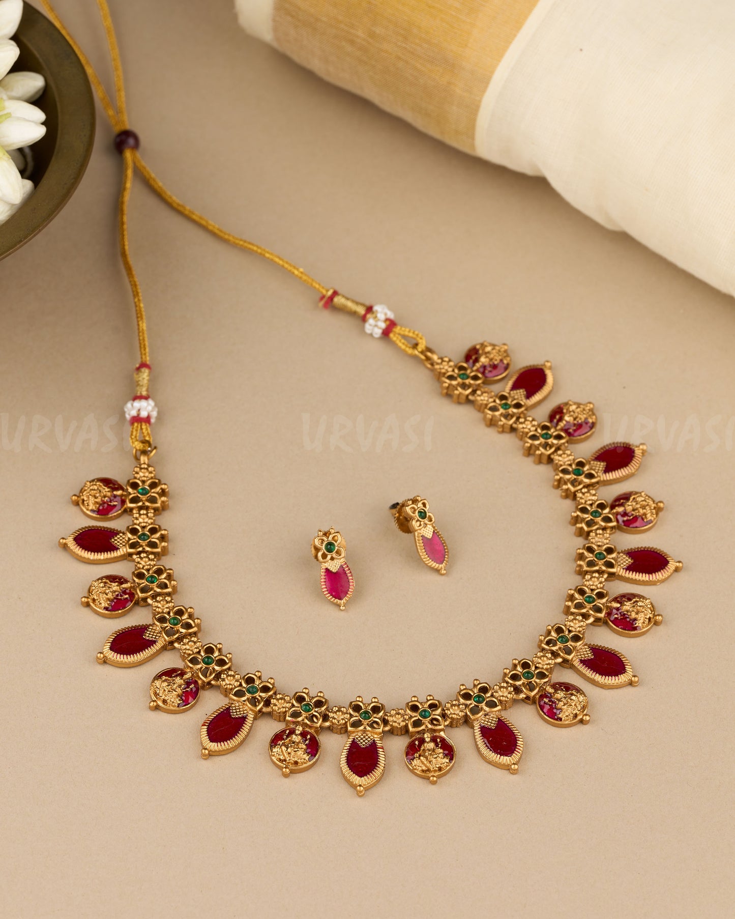 Gold-Toned Floral  Lakshmi Nagapadam Necklace 1840