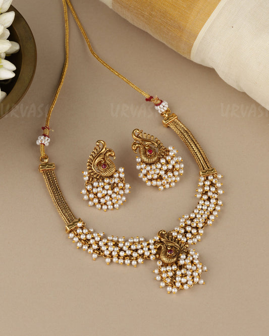 Gold-Toned Peacock Pearl Beaded  Necklace 1847