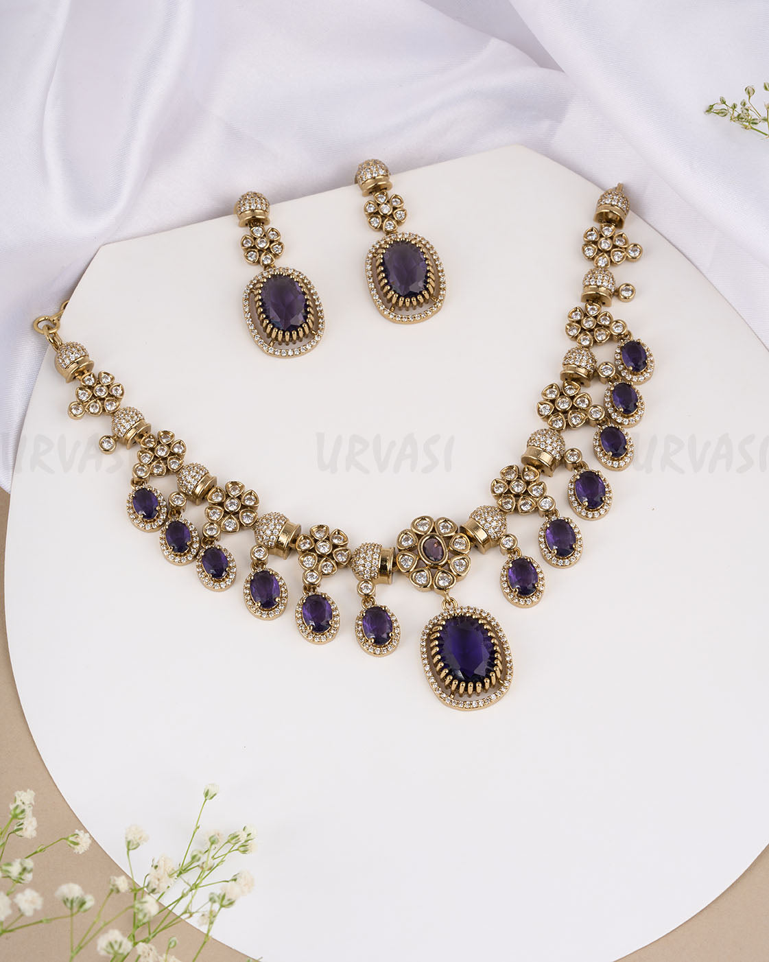 Necklace 704