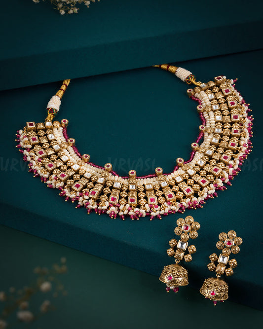 Necklace 709