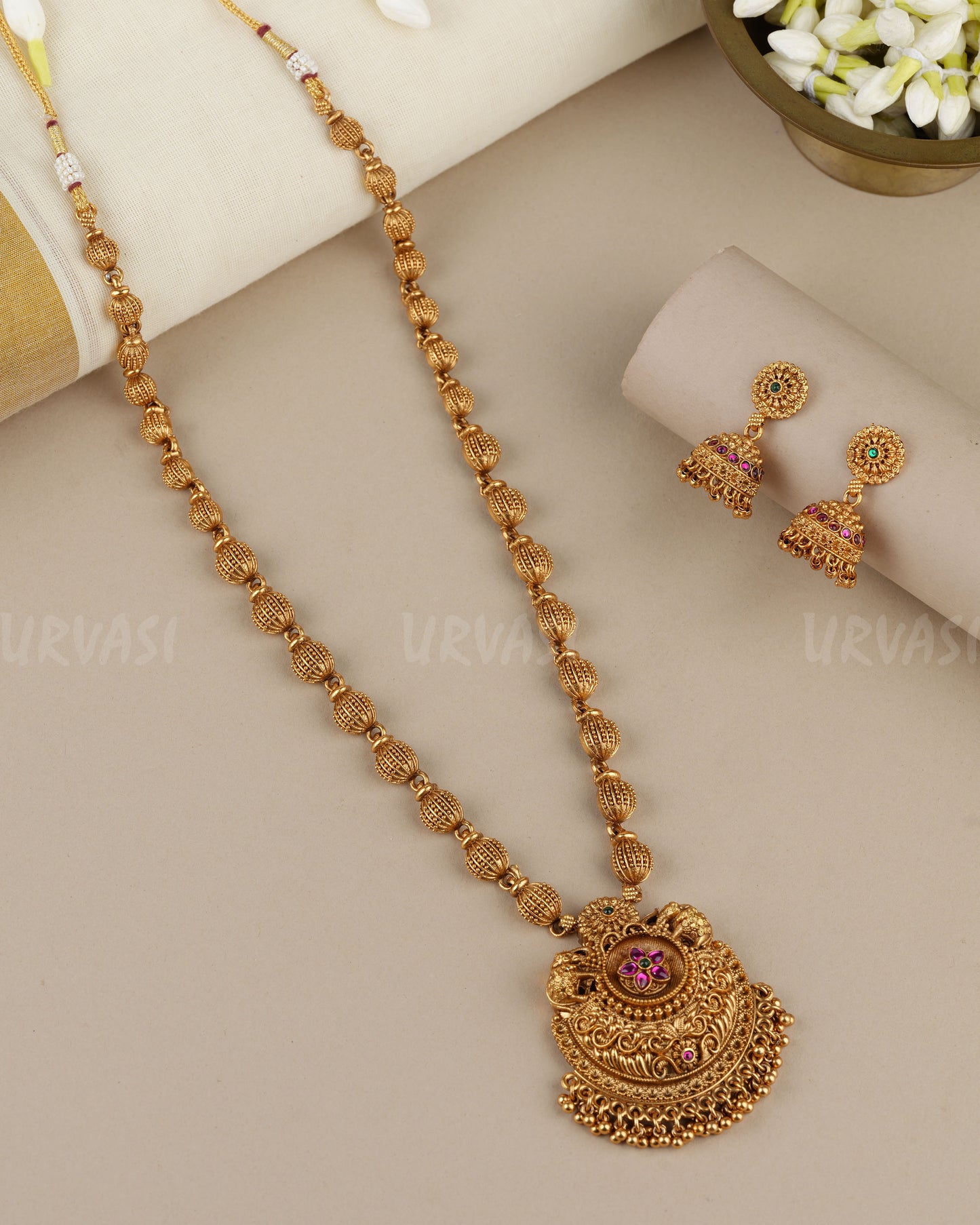 Gold-Toned  Floral  Elephant  Pendent long Necklace 1899