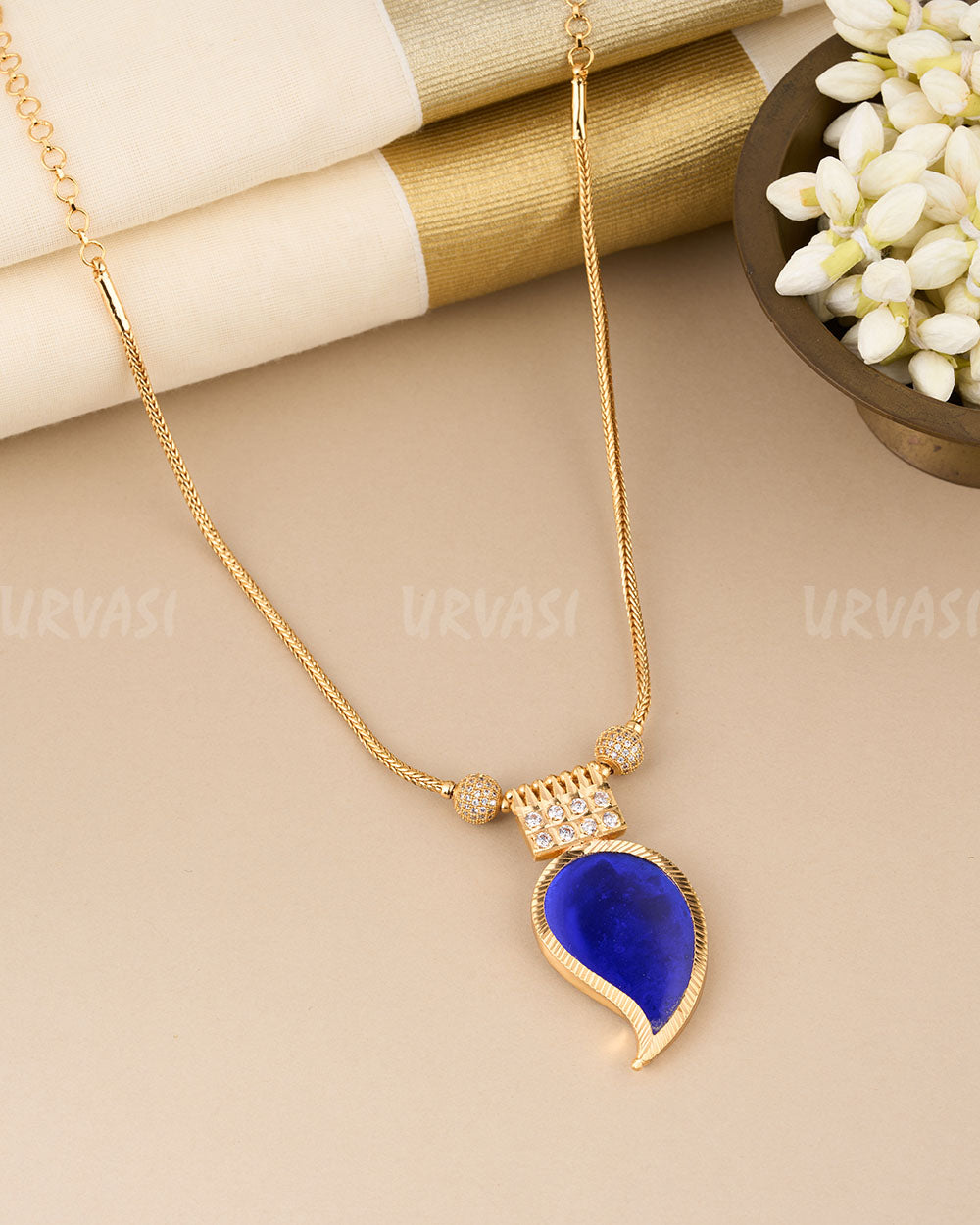 Mango Necklace 746