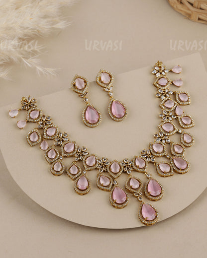 Premium  Victorian Style-Teardrop  AD Necklace  1923