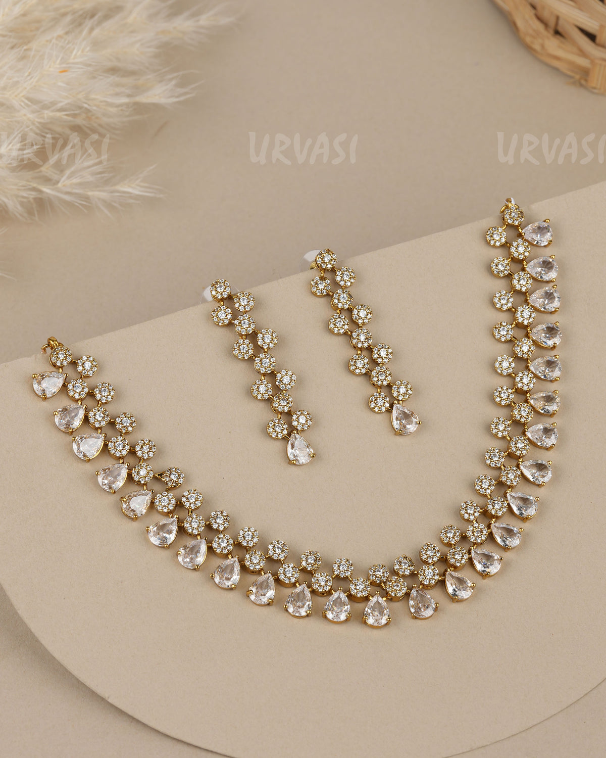 Mehendi-Polish Cluster Design Pear-Cut Drop Stone  AD Necklace  1922