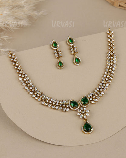 Mehendi-Polish  Floral  Dual-Layer Leaf AD Necklace   1915