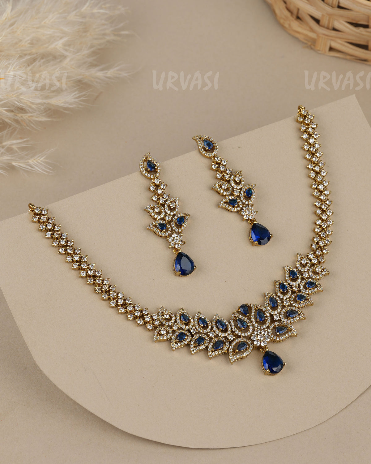Mehendi-Polish Floral Marquise-cut Teardrop AD Necklace  1907