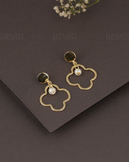 Gold-Polish Floral  Earring  ER 1290