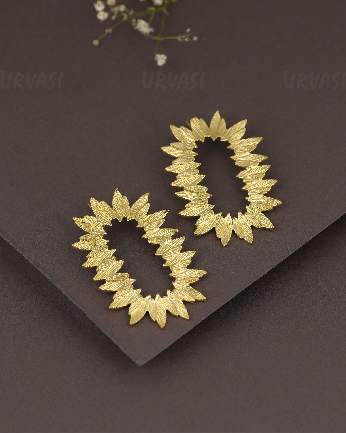 Gold-Polish Statement Earring ER 1301